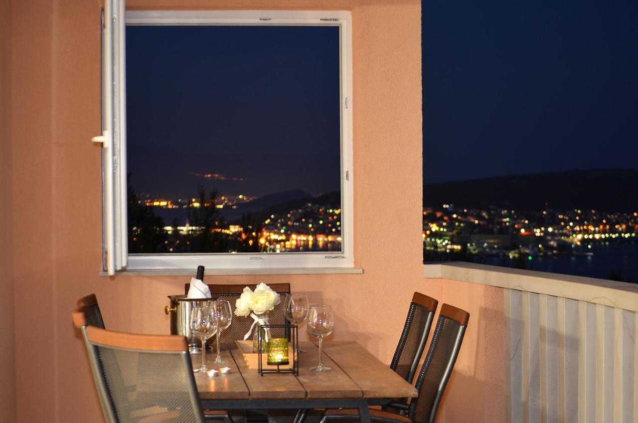 Apartment Elza Trogir Eksteriør bilde