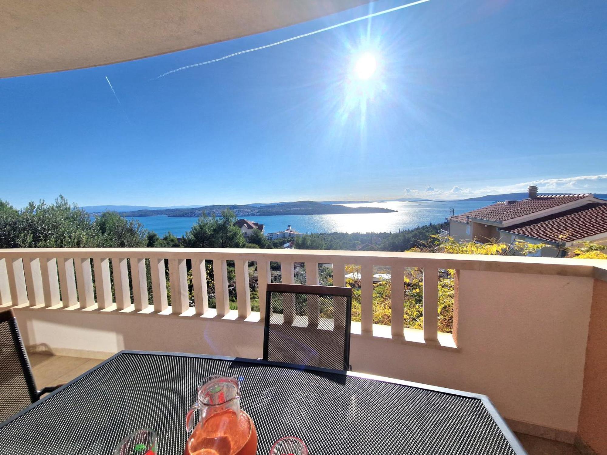 Apartment Elza Trogir Eksteriør bilde